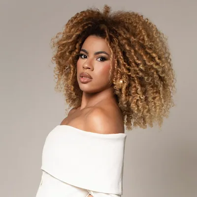 @nataliacollynbeauty profile image