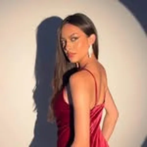 @nathmodell profile image