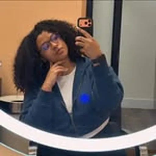 @naturallylacey96 profile image
