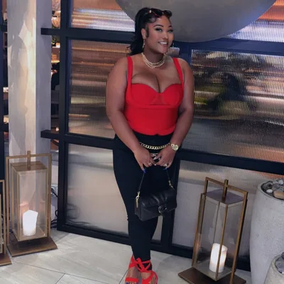 @naturallyreish profile image