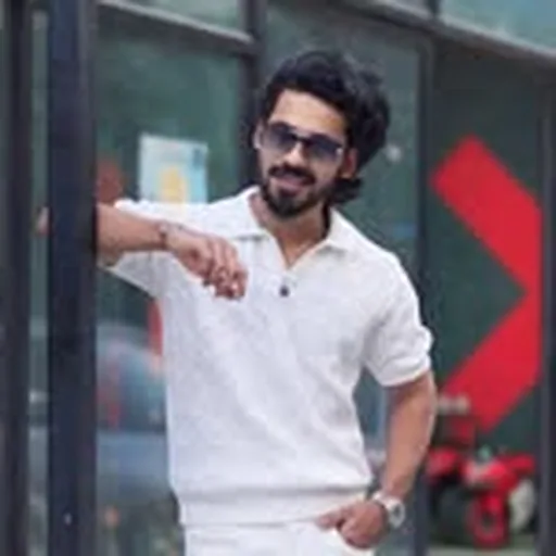 @naveen__lifestyle profile image