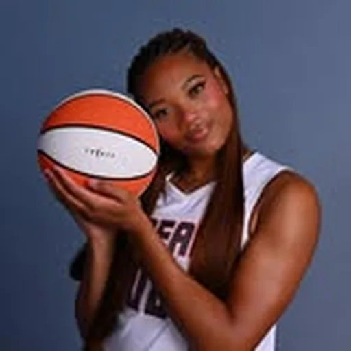 @naz_hillmon profile image