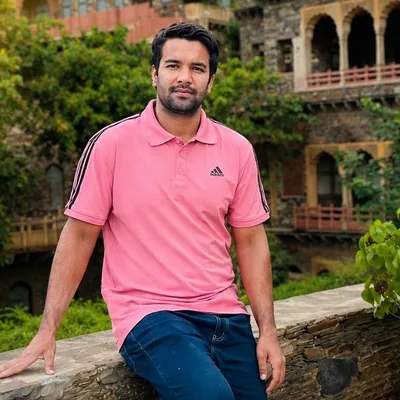 @neeraj_chaudhary_kc22 profile image