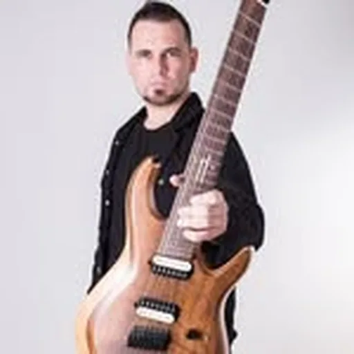 @nenellucena profile image