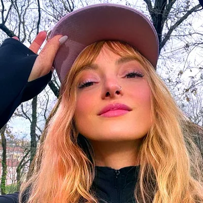 @neslihamollaoglu profile image