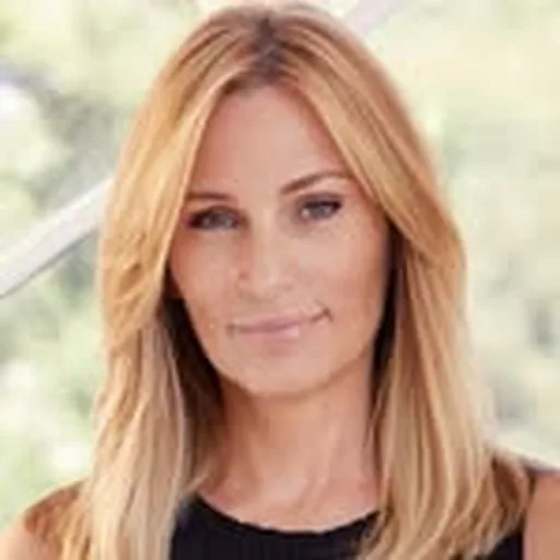 @newbybeauty profile image