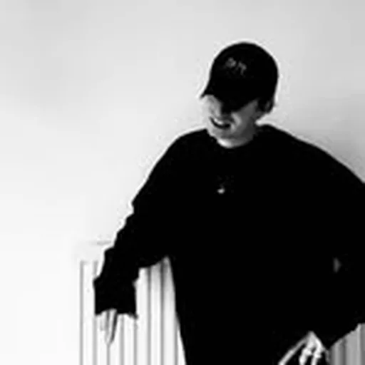 @newtneedles profile image