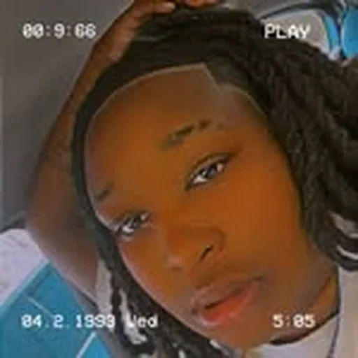 @nia__c profile image