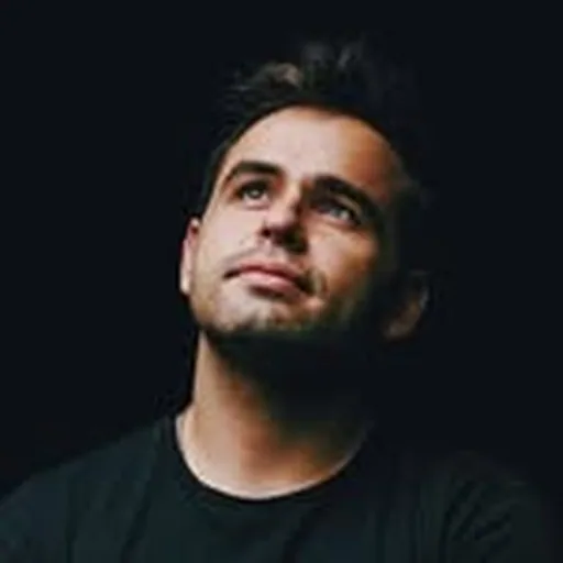 @nicolasviana_ profile image