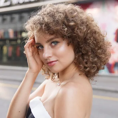 @nicoleebirt profile image
