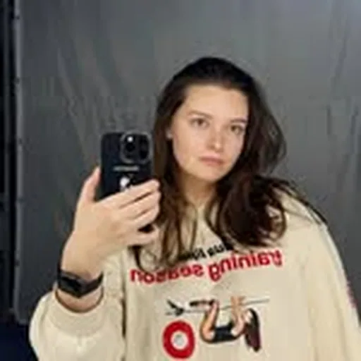 @nikaselezneva profile image