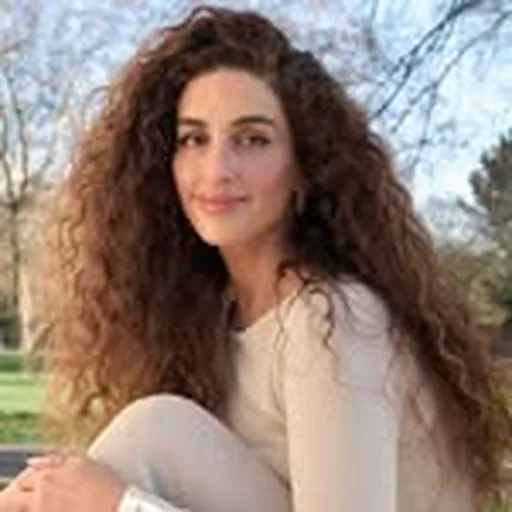 @nikki_makeup profile image