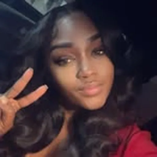 @nikkinatural profile image