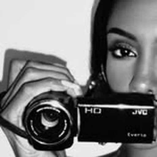 @niqa_mor profile image
