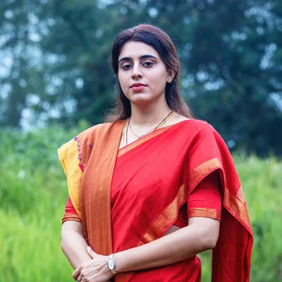 @nisha_yogeshwar profile image