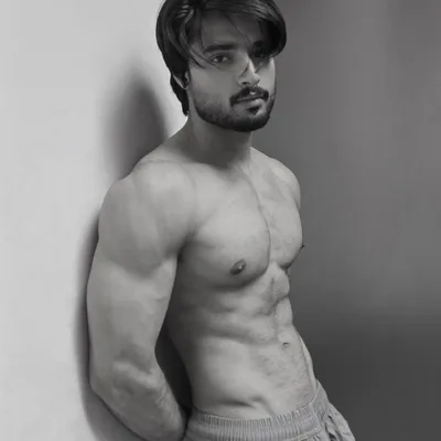 @nitish_ydv77 profile image