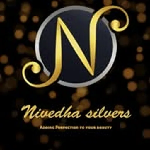 @nivedha_92.5_silvers profile image
