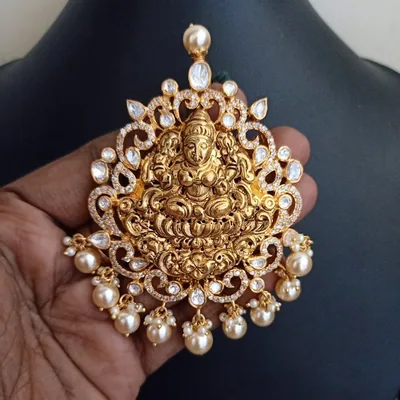@nivedha_92.5_silvers1 profile image