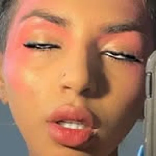 @niyairl profile image