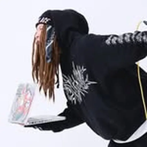 @nmdb_kj profile image