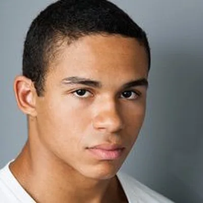 @noah_graycabey profile image
