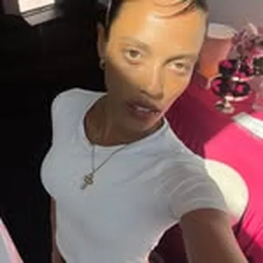 @noasamassa profile image