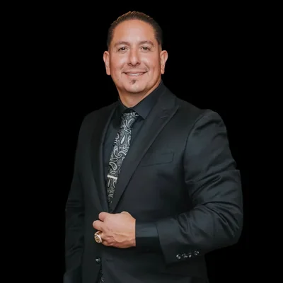 @noelsenabroker profile image
