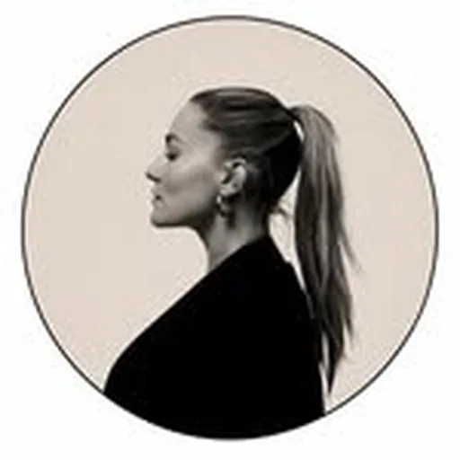 @noemisarpe profile image