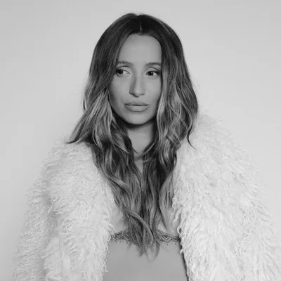 @noholita profile image