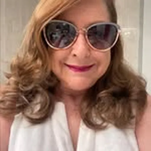@nonieswanson profile image
