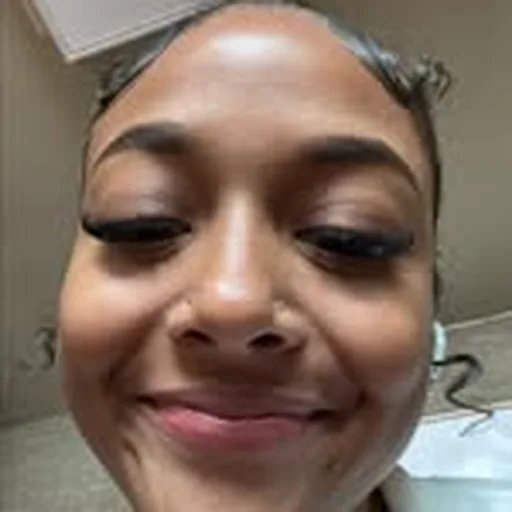 @notlexivee profile image