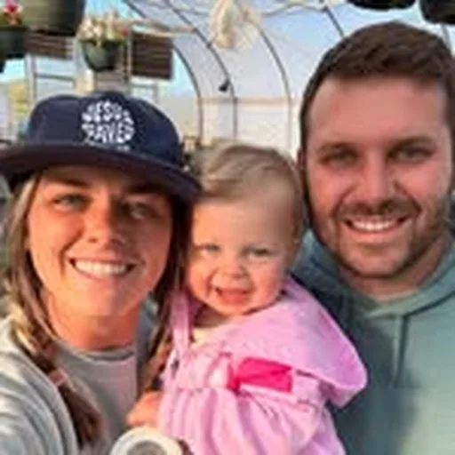 @oakgrovefarmstn profile image