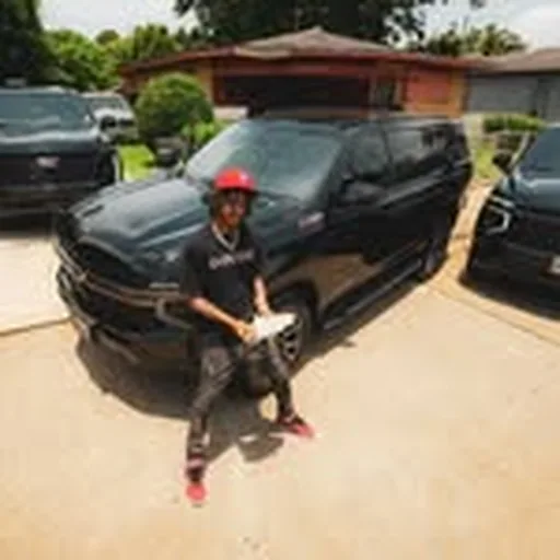 @obnjay profile image