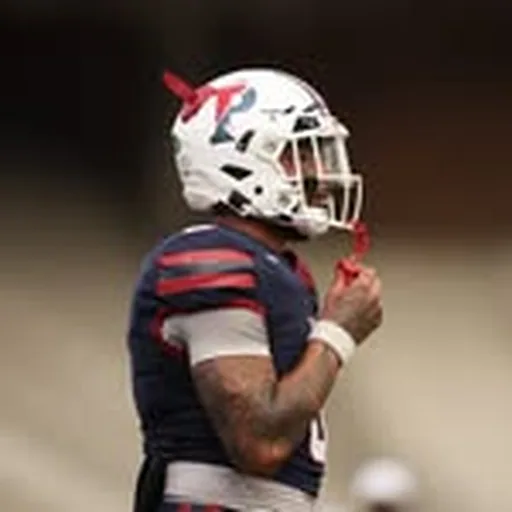 @ocho.cole profile image