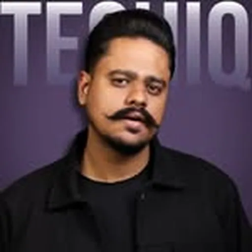 @official_techiq profile image