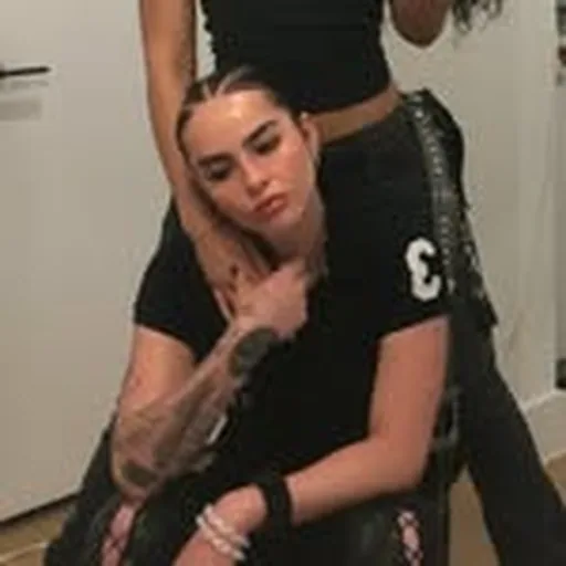 @oliviaahays profile image