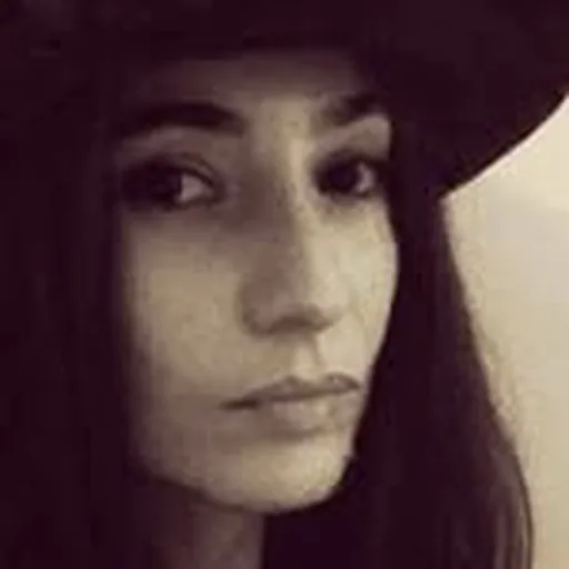 @oliviasalvadori profile image