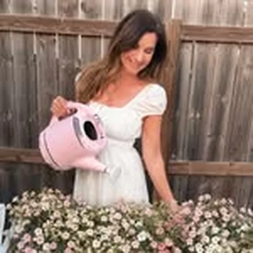 @oliviasromantichome profile image