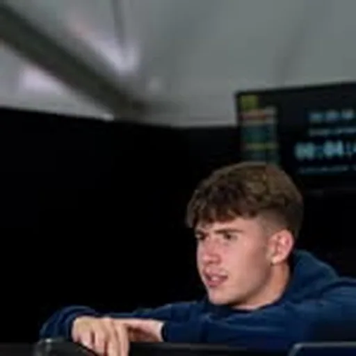 @olliegray_ profile image