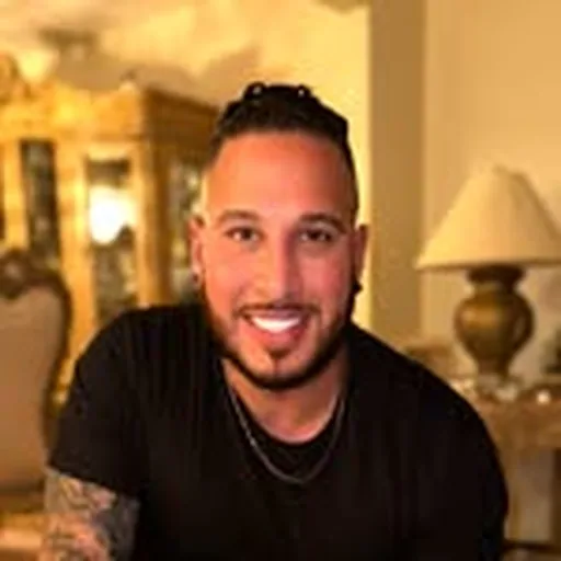@omarurrlife profile image