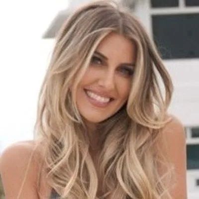 @omgartistry profile image