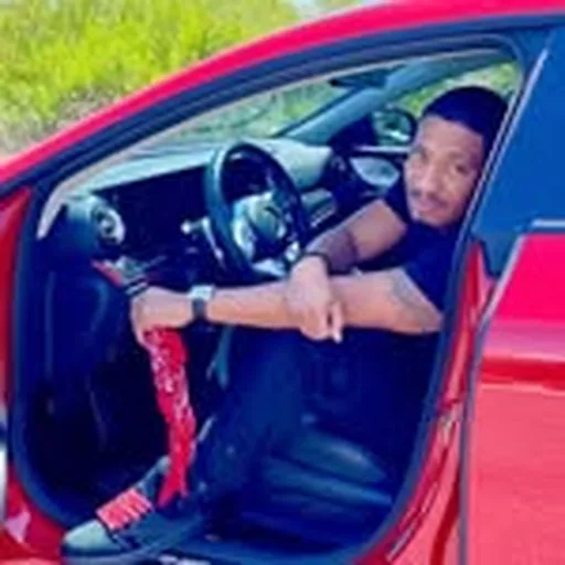 @onbompton profile image