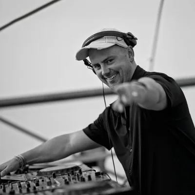 @onero_music profile image