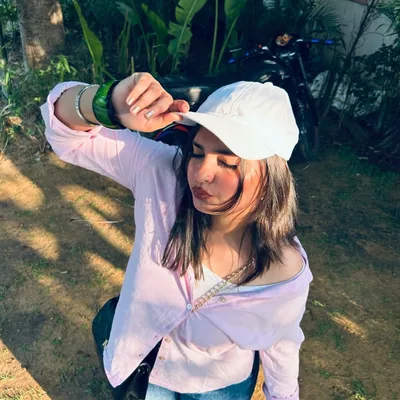 @only.khushiie profile image