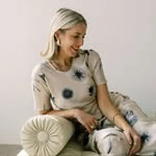 @ouiwegirl profile image