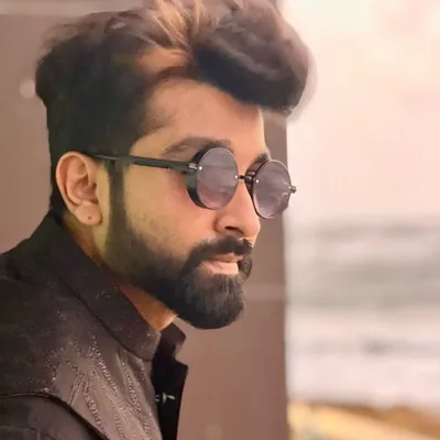 @oyeshehry profile image