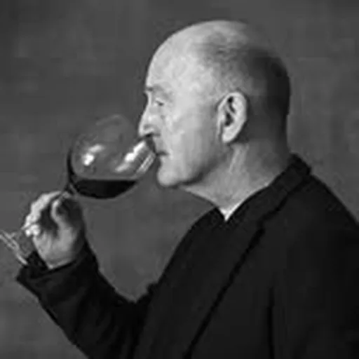 @oz.clarke profile image
