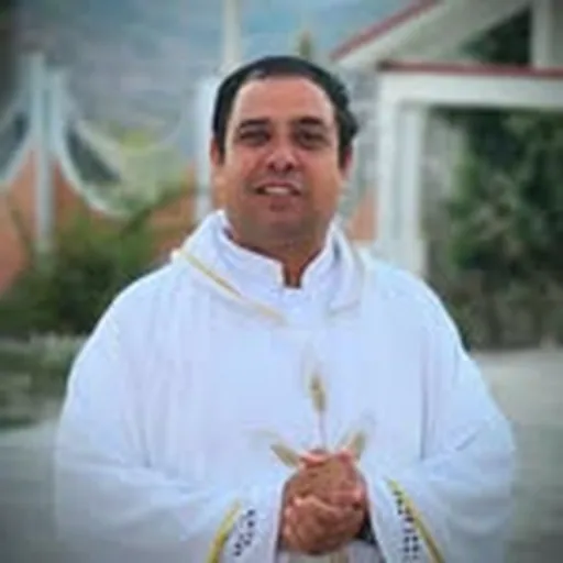 @padre_arturo_cornejo profile image