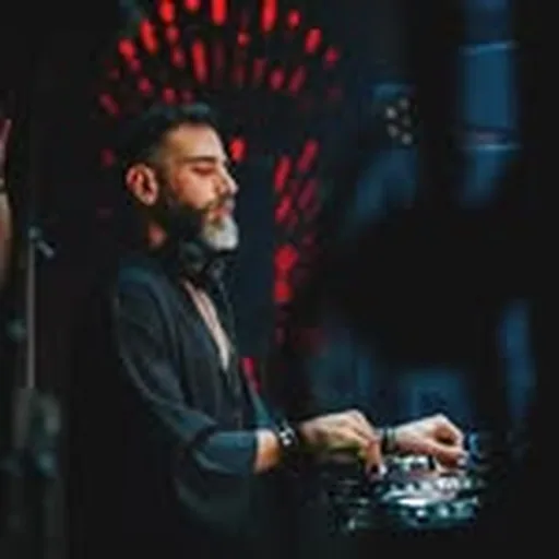@pambouk_music profile image