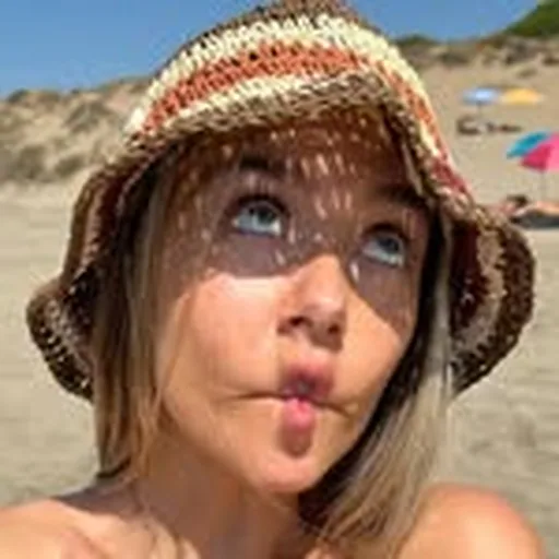 @paulacarana_ profile image